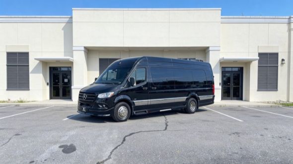 15 passenger sprinter van hialeah