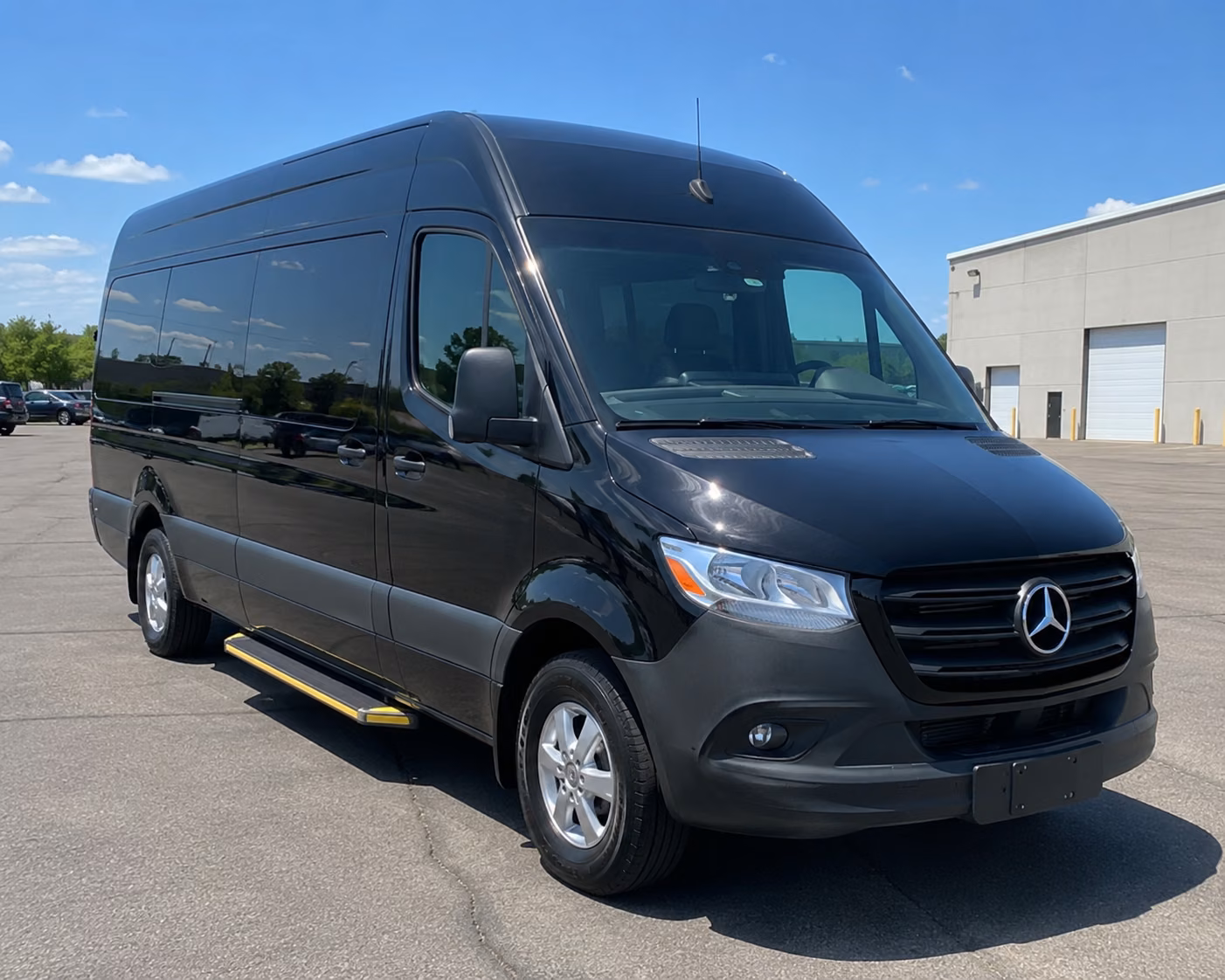 find the perfect transportation for your next airport transfer 1
