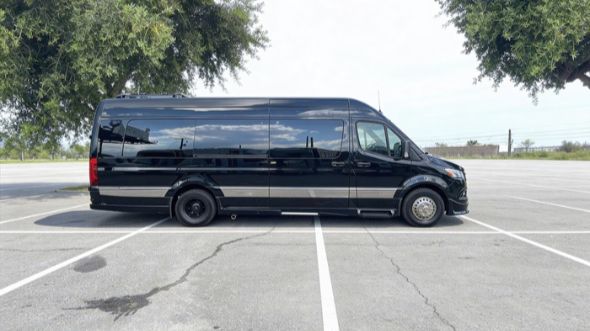 sprinter limousine hialeah